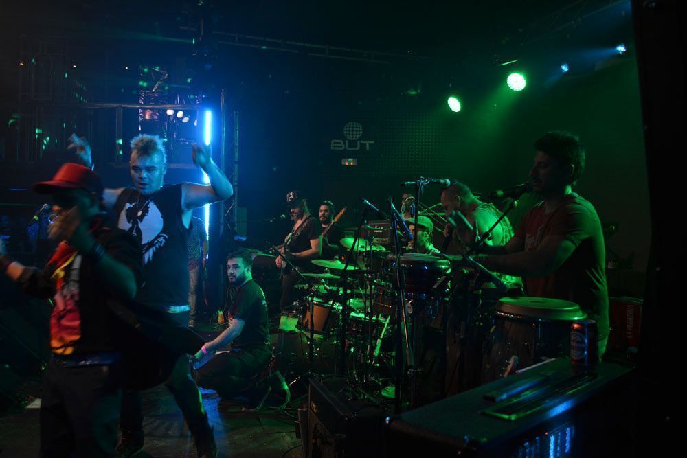 pegatina 03 pop rock indie conciertos