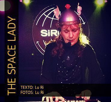 THE SPACE LADY. LA DAMA QUE TOCABA EN LAS CALLES HITS DEL ESPACIO