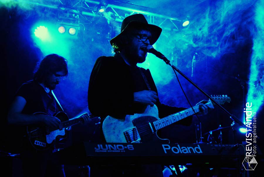 mucho 34 pop rock indie conciertos